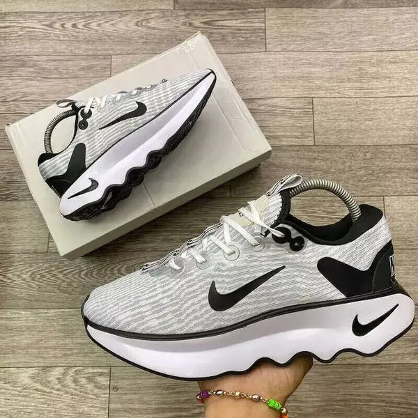 NIKE PREMIUM MOTIVA