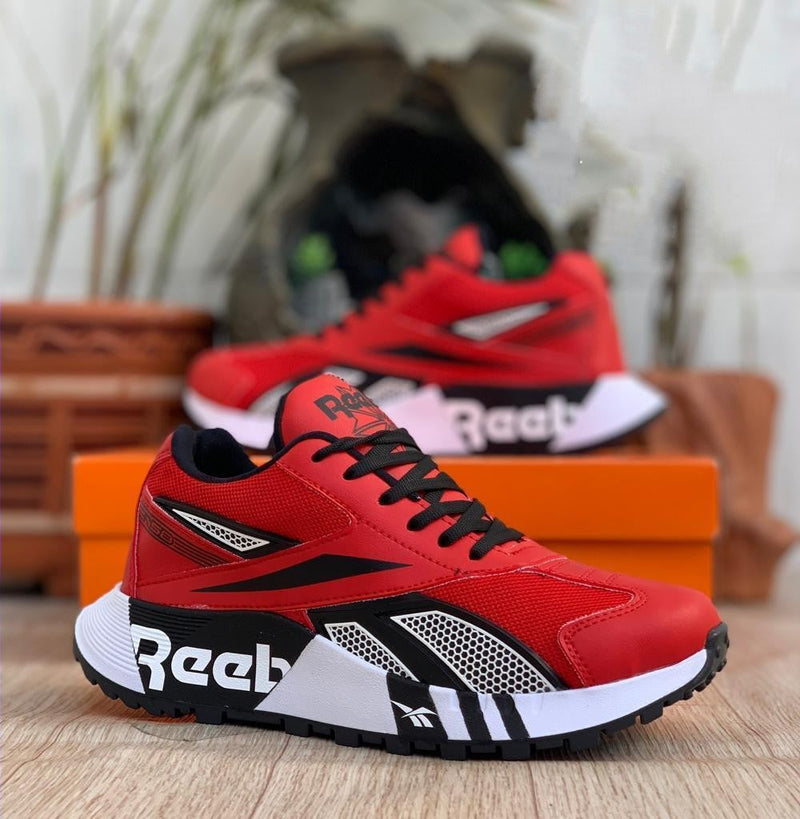 REEBOK ESTILO